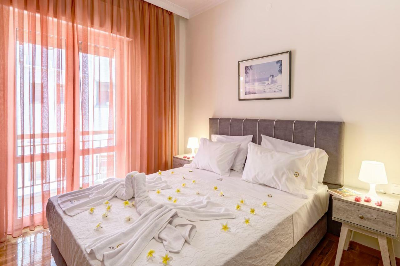 Aspasias Luxury Suite Chrissi Akti Chania Exterior foto
